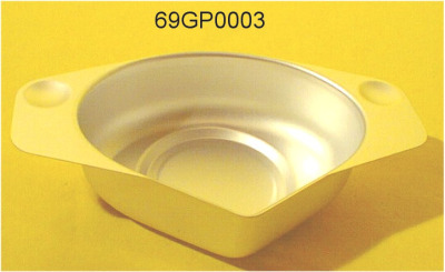 Dish with spout